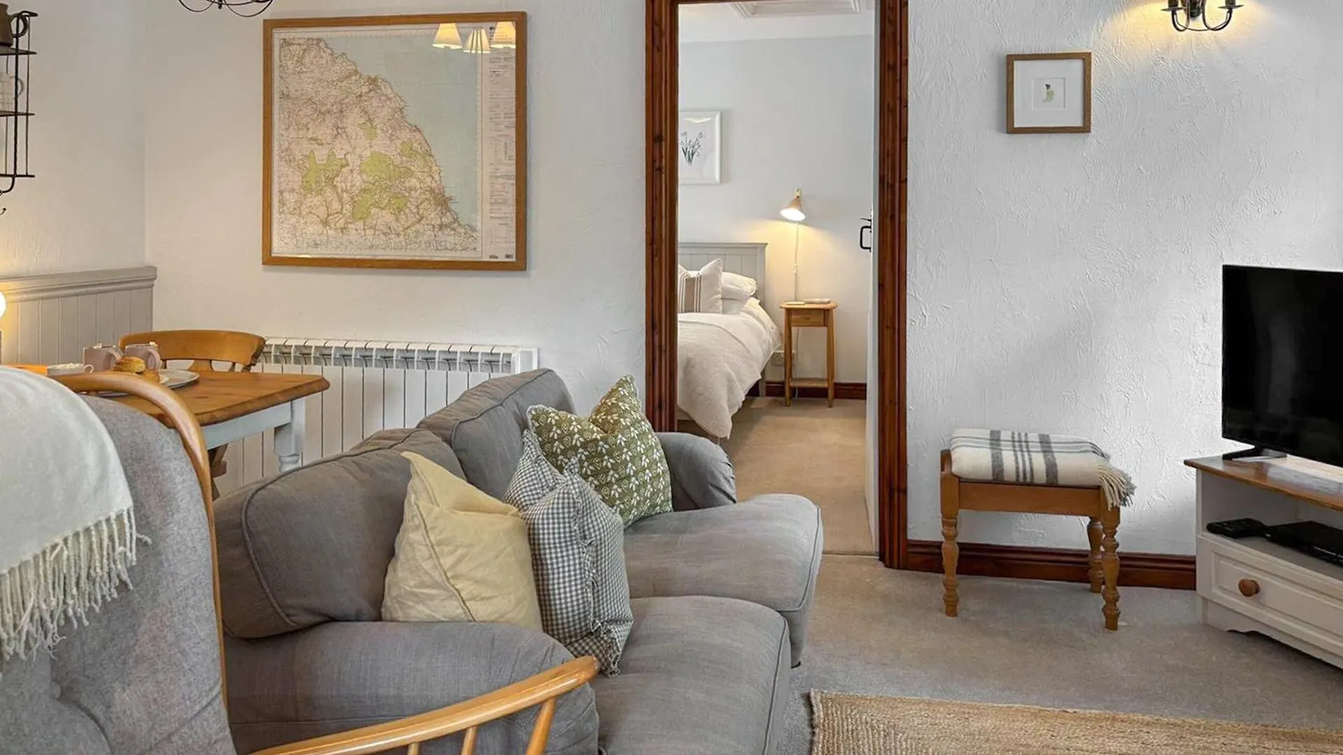 Wheatsheaf Cottage - 80021 Sawdon